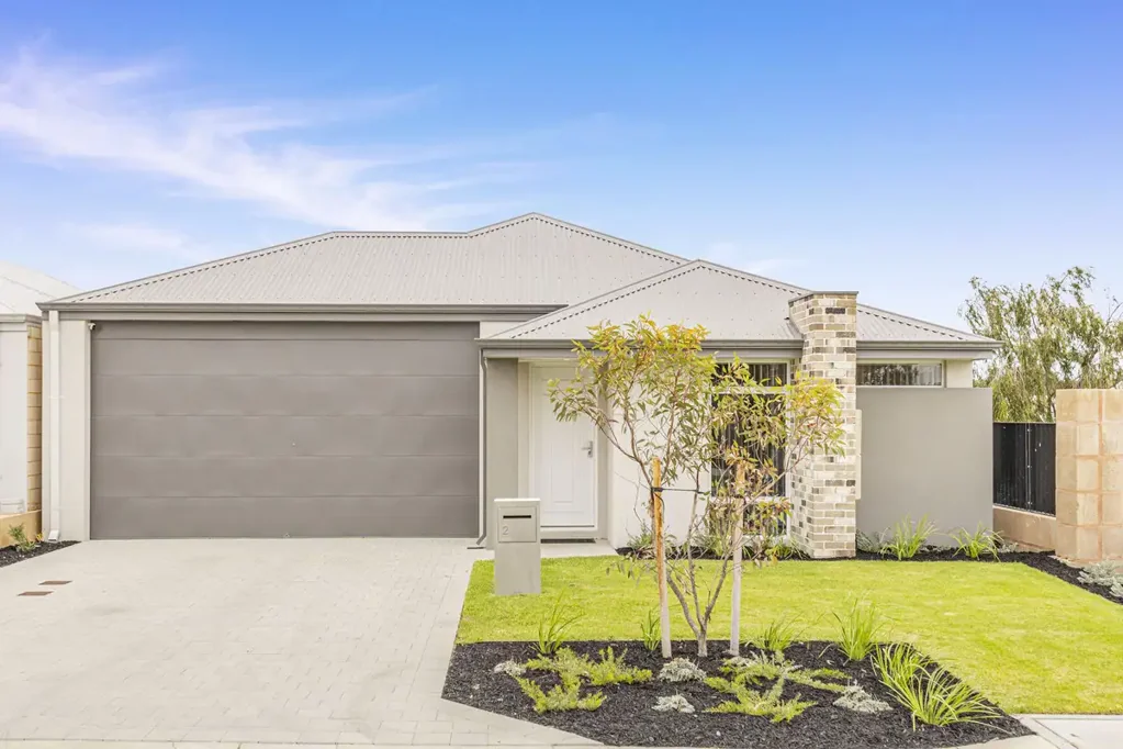2 Littabella Road, Clarkson, WA 6030