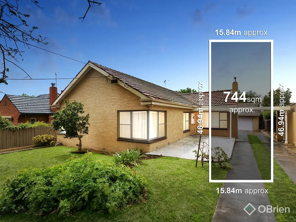 Moorabbin 3 Slaapkamer 744sqm with plans and permits approved