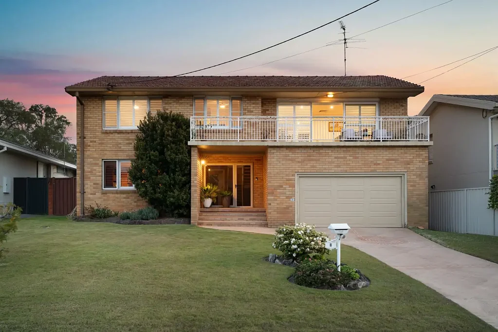 8 Onslow Place, Sylvania, NSW 2224