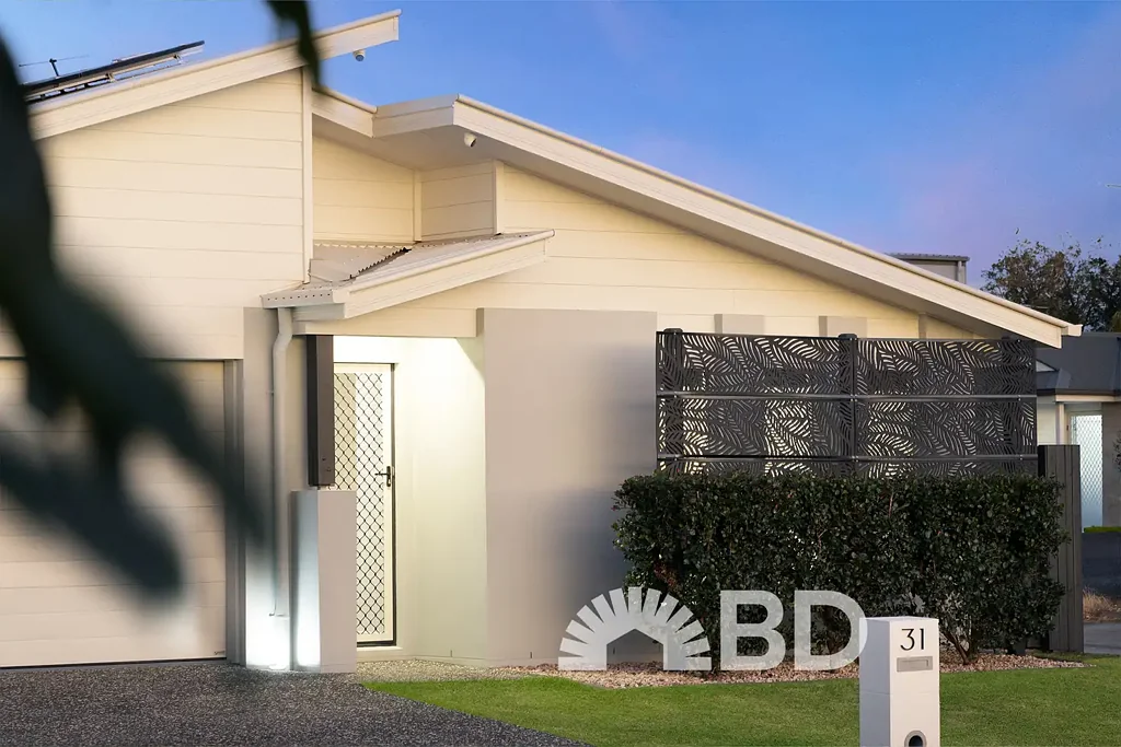 Morayfield 4 Bedroom Stylish, Spacious & Move-In Ready - The Perfect Family Home