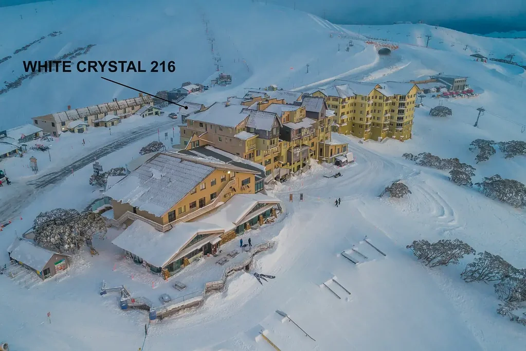 Harrietville 3Kwarto Ski In - Ski Out, 3 Bed Duplex Apt in the heart of Hotham Ski Village
