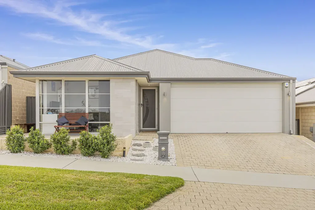 70 Luminous Crescent, Eglinton, WA 6034