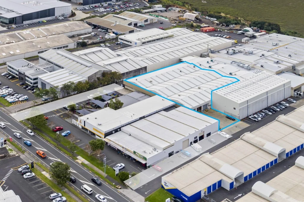 Avondale Move-In Ready - 2,694m²