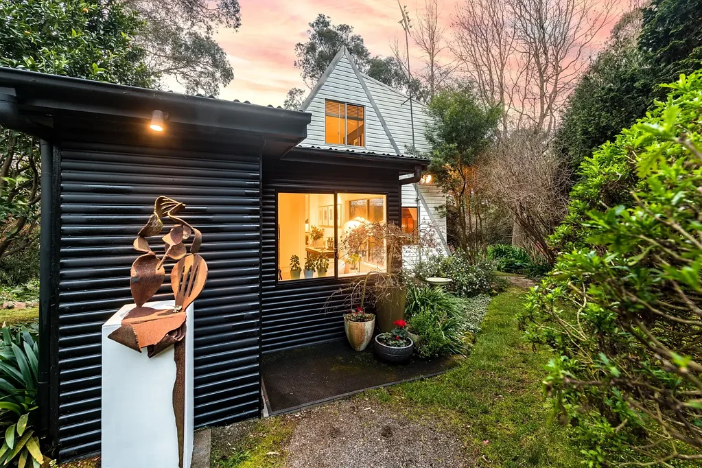 Bowral 3Kwarto Mid-century dreamscape - live outside the box!