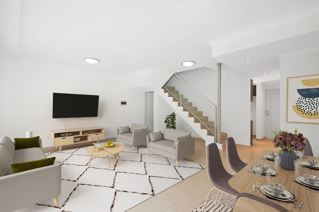 Spacious three bedroom townhouse located in the heart of Kingsford