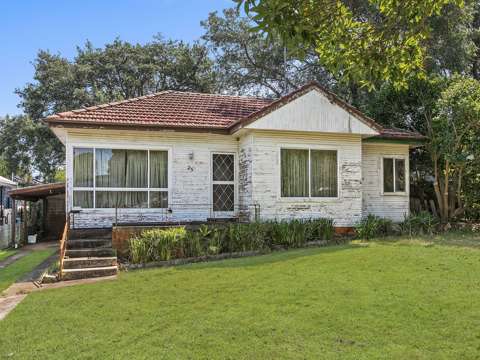 Mortdale 3 Bedroom 462sqm of Potential in Parkside Location