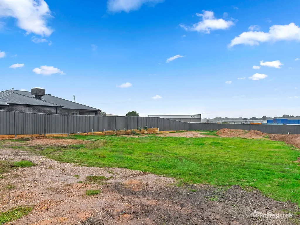 30 Chisholm Street, Maryborough, VIC 3465