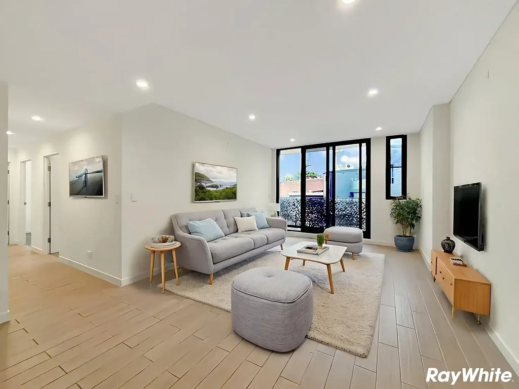 Contemporary 3-Bedroom Apartment in Prime Gladesville Location