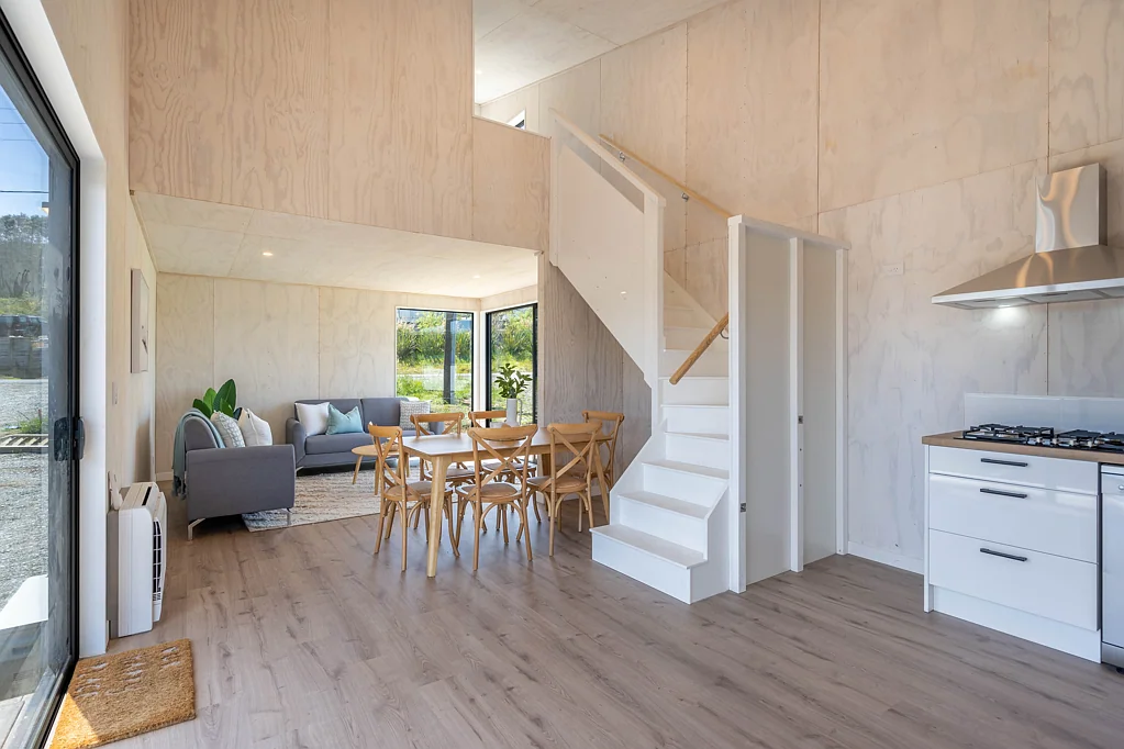 Riverton 3房  Modern Coastal Living Near Taramea Bay!