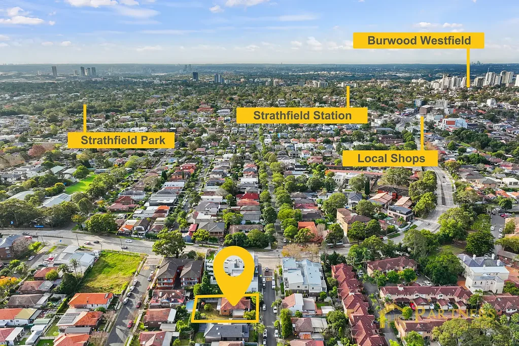 Strathfield South 3Kwarto Live In or Develop | Prime Opportunity on a Generous Block