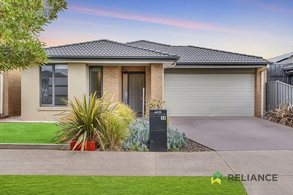 Modern & Low-Maintenance 4-Bedroom Family Home with Dual Living Zones