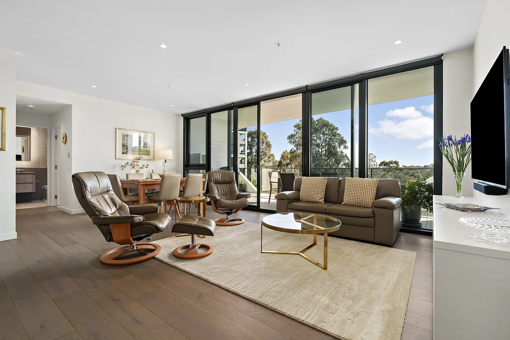 201/59 Stables Circuit, Doncaster, VIC 3108