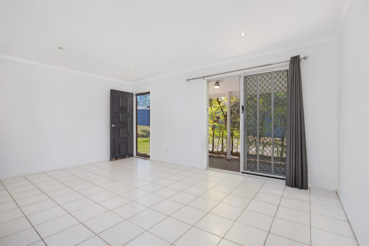 2 BURTON CT, BORONIA HEIGHTS QLD 4124, 0 habitaciones, 0 baños, House