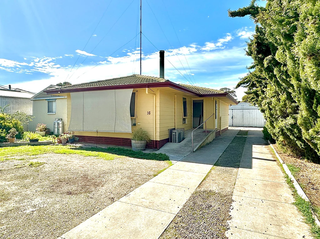 16 Murray Street, Bordertown, SA 5268