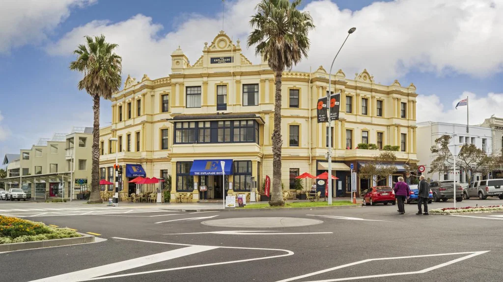 Devonport Exceptional Hospitality Opportunity at Northshore