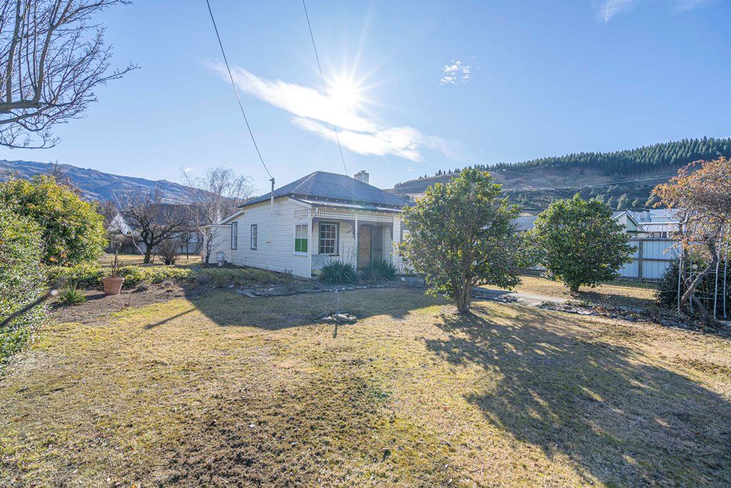 8 Fraser Street, Clyde, Otago, 3 phòng ngủ, 1 phòng tắm