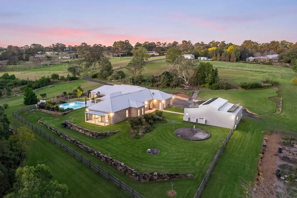 Middle Dural 6房 私密5英亩庄园 Private 5 acre estate