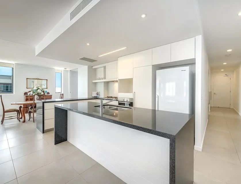 4301/2 Sunset Avenue, Paradise Point, QLD 4216, 2 રૂમ, 2 બાથરૂમ, Apartment
