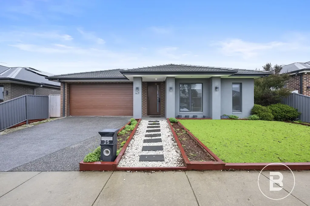 Alfredton 4침실 MODERN ALFREDTON LIVING DESIGNED FOR THE GROWING FAMILY