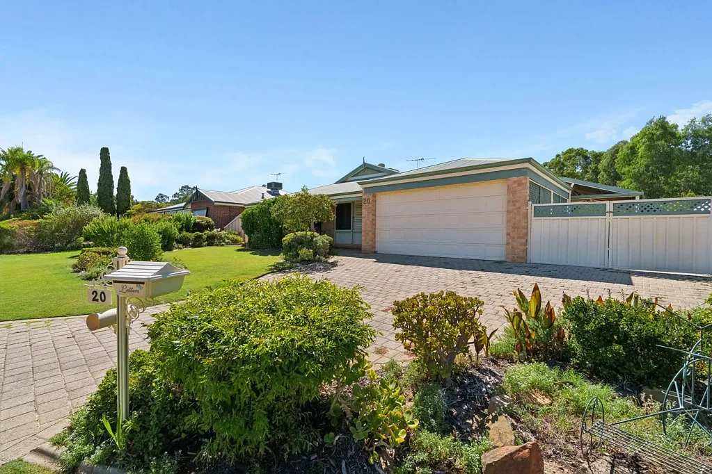 20 Little River Cove, Jane Brook, WA 6056