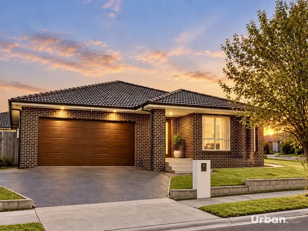 Oran Park 4 Slaapkamer Family Entertainer That Ticks All The Box's