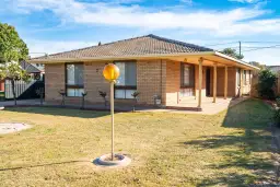 7 FAHEY CRES, Culcairn