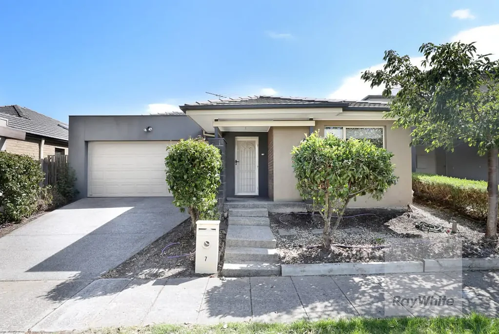 Spacious Family Home in Heart of Epping