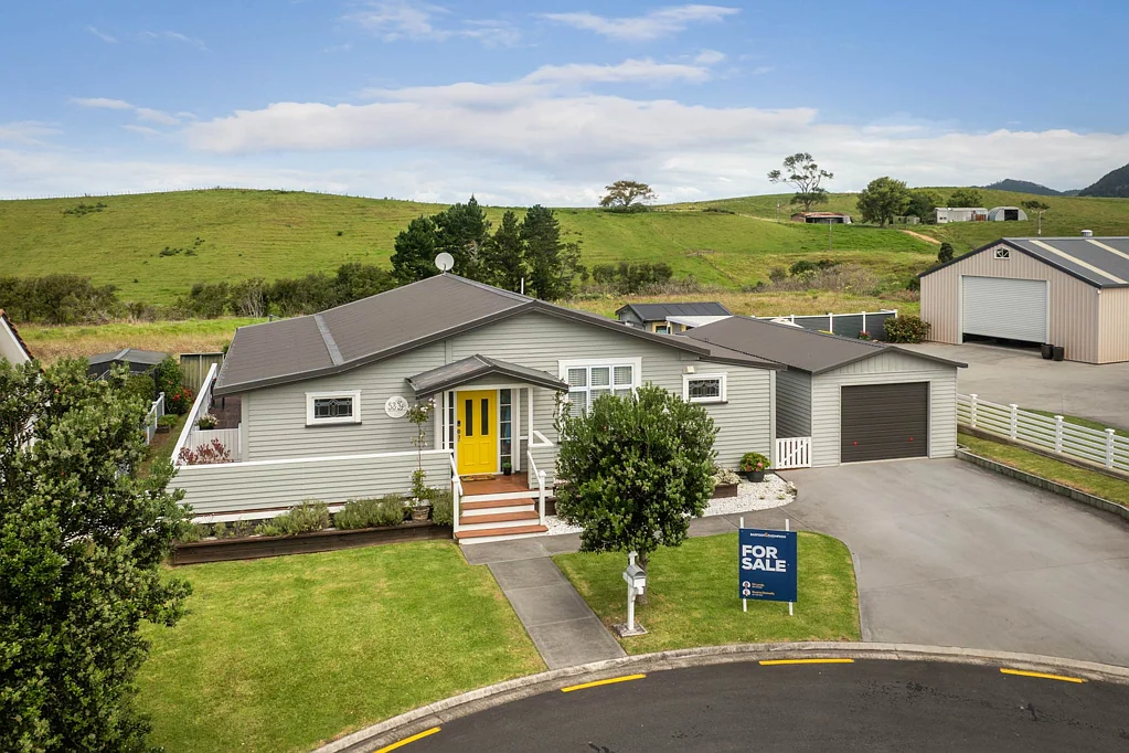 Waihi Beach 4 Slaapkamer Heritage meets Contemporary Living at Waihi Beach