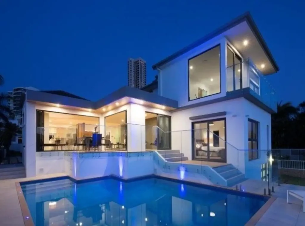 Modern 5 Bedroom Waterfront Home with Pool