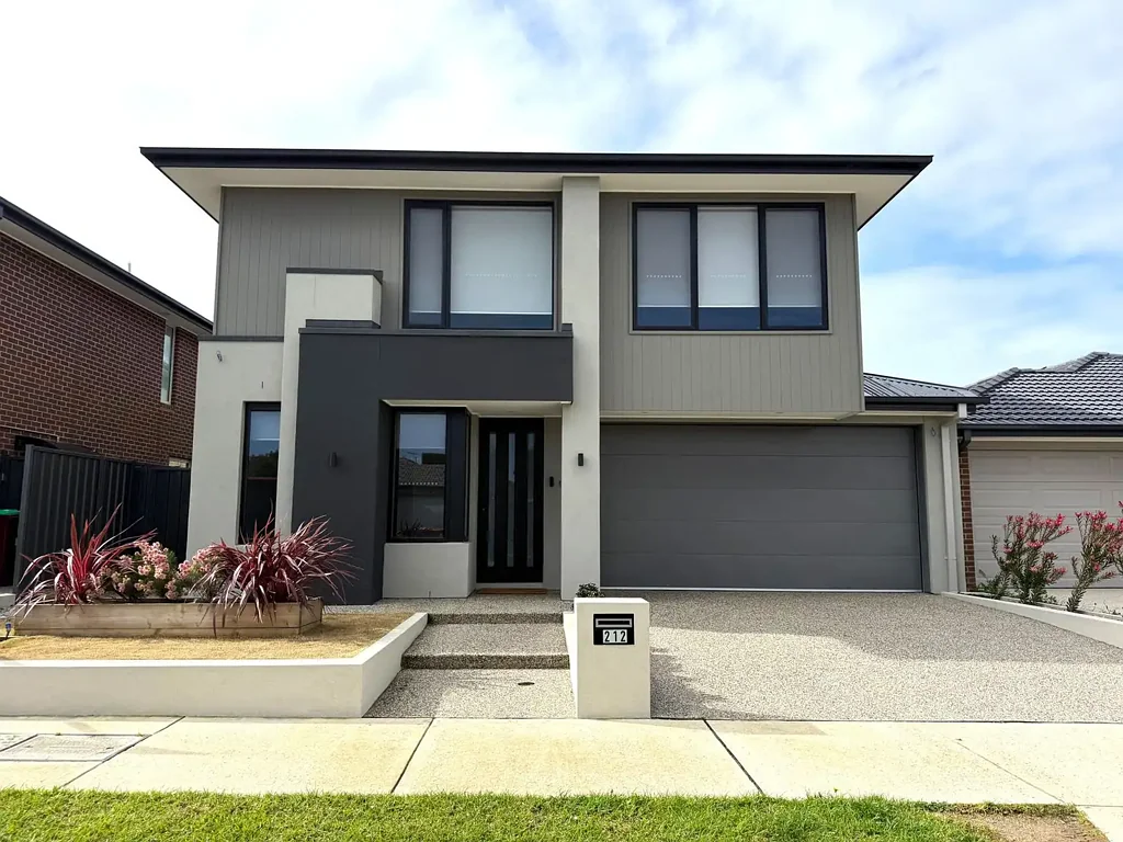 212 Soldiers Road, Berwick, VIC 3806, 4房, 2浴, House