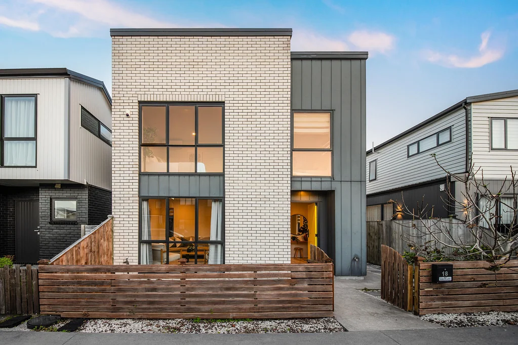 18 Skua Road, Hobsonville, Waitakere City, Auckland