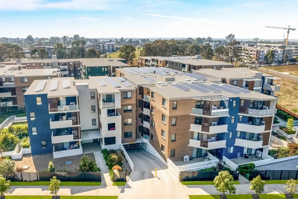 Stylish courtyard apartment in a Prime Rouse Hill location
