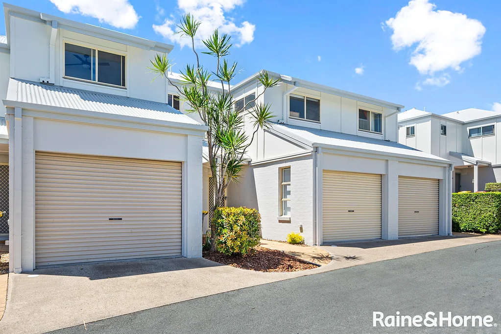 9/11 Oakmont Avenue, Oxley, QLD 4075