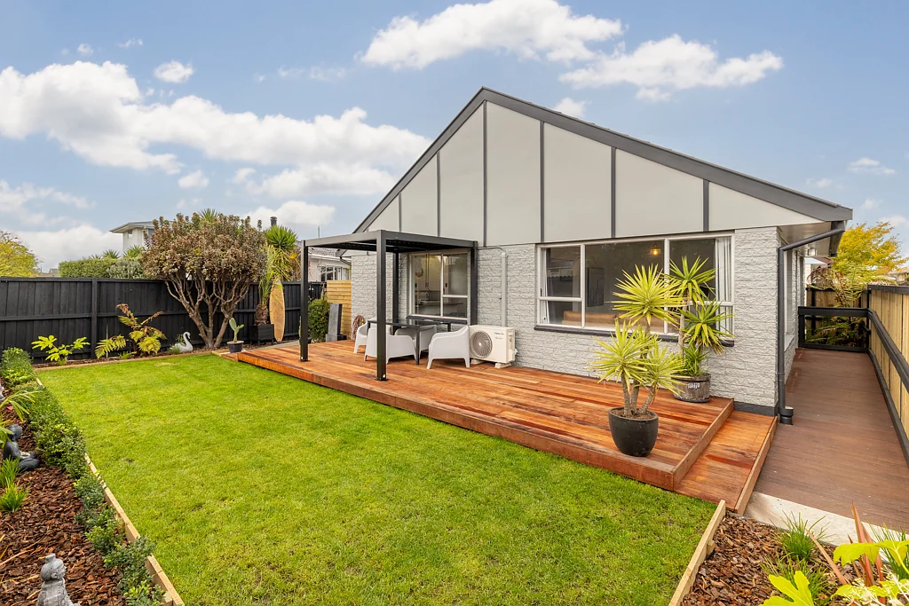 1/15 Heathglen Avenue, Parklands, Christchurch, Canterbury