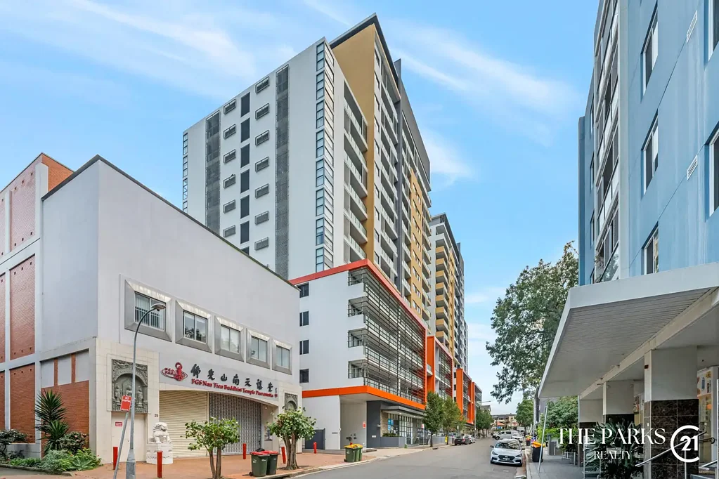 Parramatta 3침실 201 sqm of Penthouse Perfection – Luxury, Lifestyle & Views at "The Gallery by Crown"
