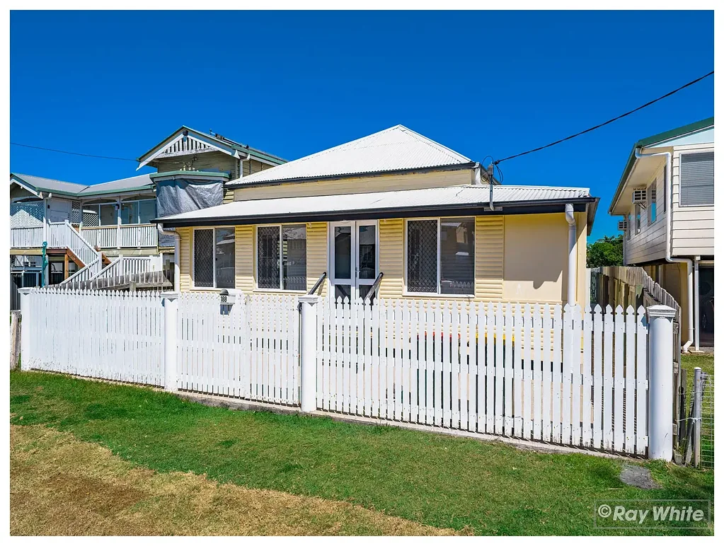 Allenstown 3部屋 Charming Queenslander with Classic Appeal in Allenstown