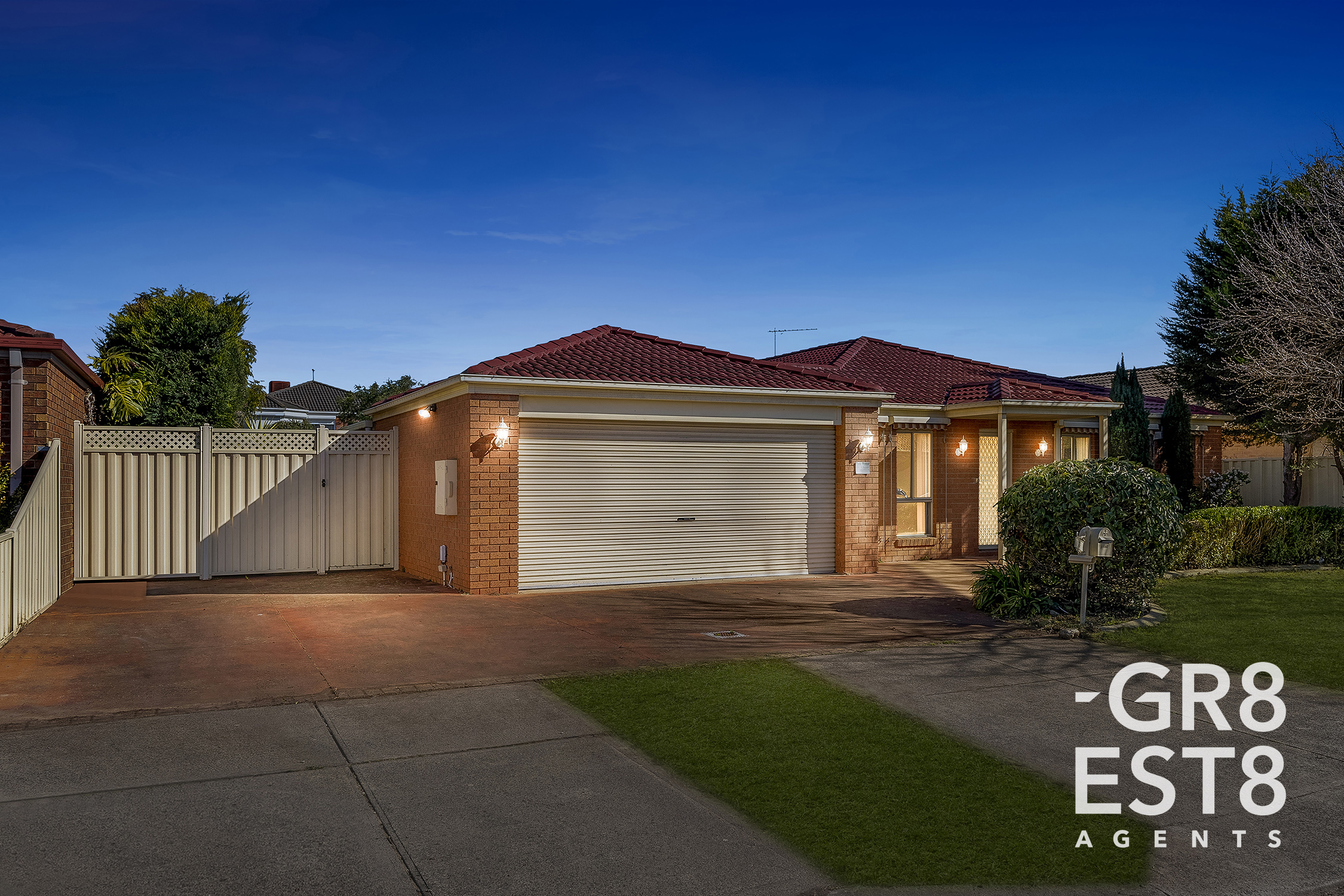 3 SCARBOROUGH DR, NARRE WARREN SOUTH VIC 3805, 0房, 0浴, House