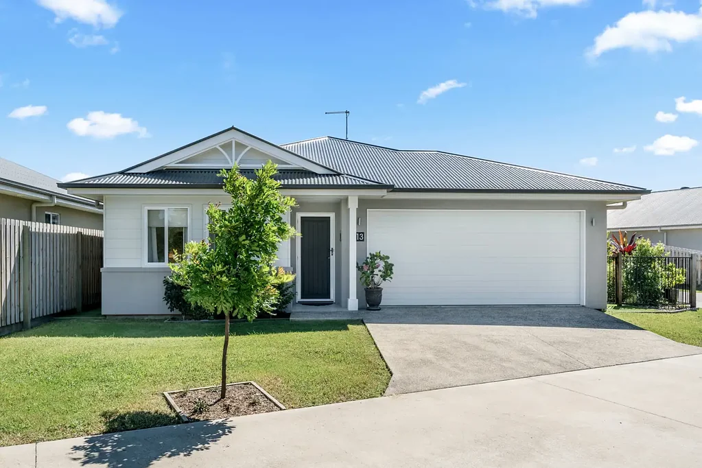 13/2-20 Island View Drive, Urangan, QLD 4655