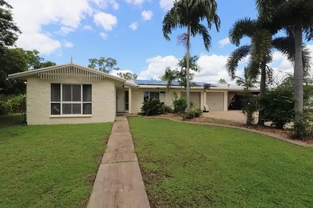 Condon 4 Bedroom RENOVATOR - YOUR CHANCE TO LIVE ON ACREAGE
