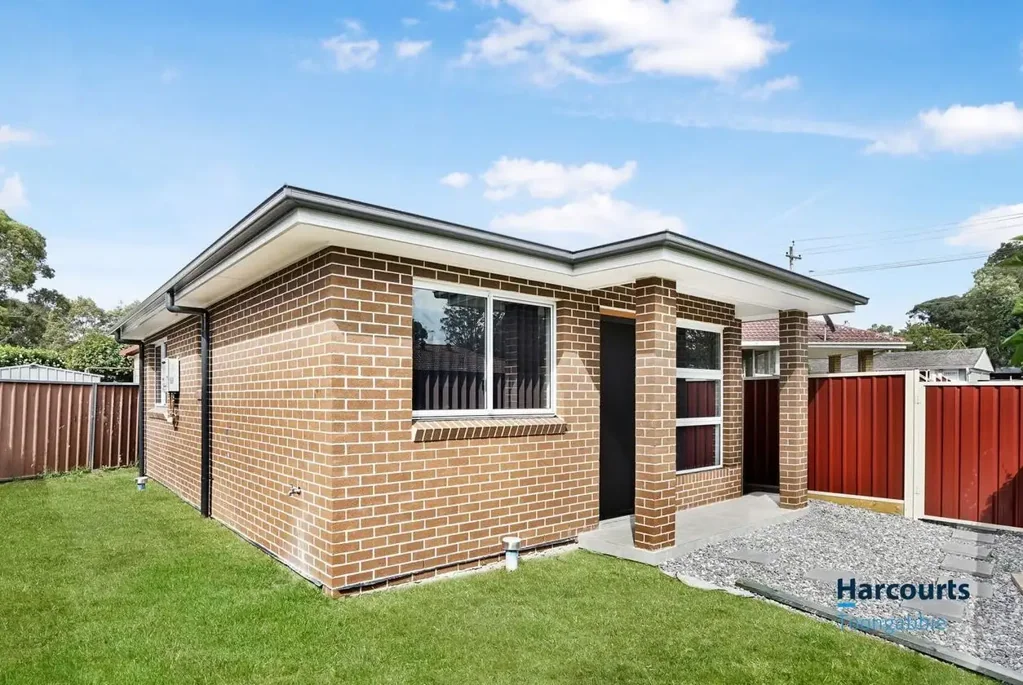 Modern Living, Maximum Convenience - Steps from Everything!