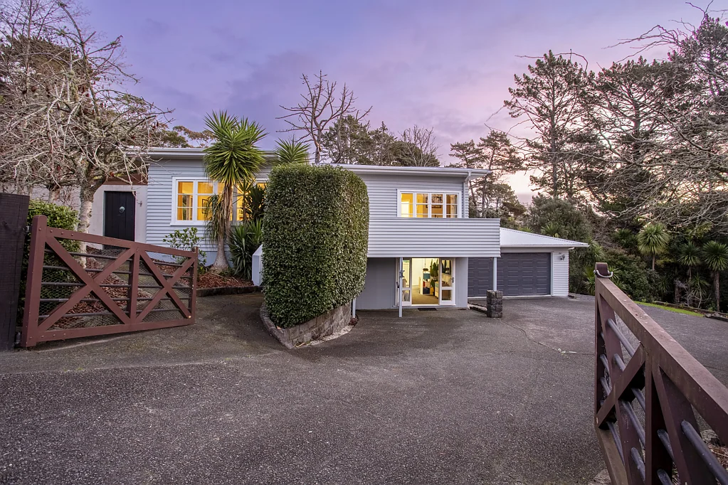 Greenhithe 4침실 Unbeatable Value-2,000sqm of privacy & character