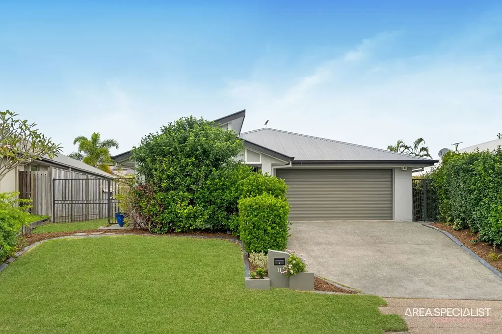 11 Katandra Crescent, Ormeau, QLD 4208