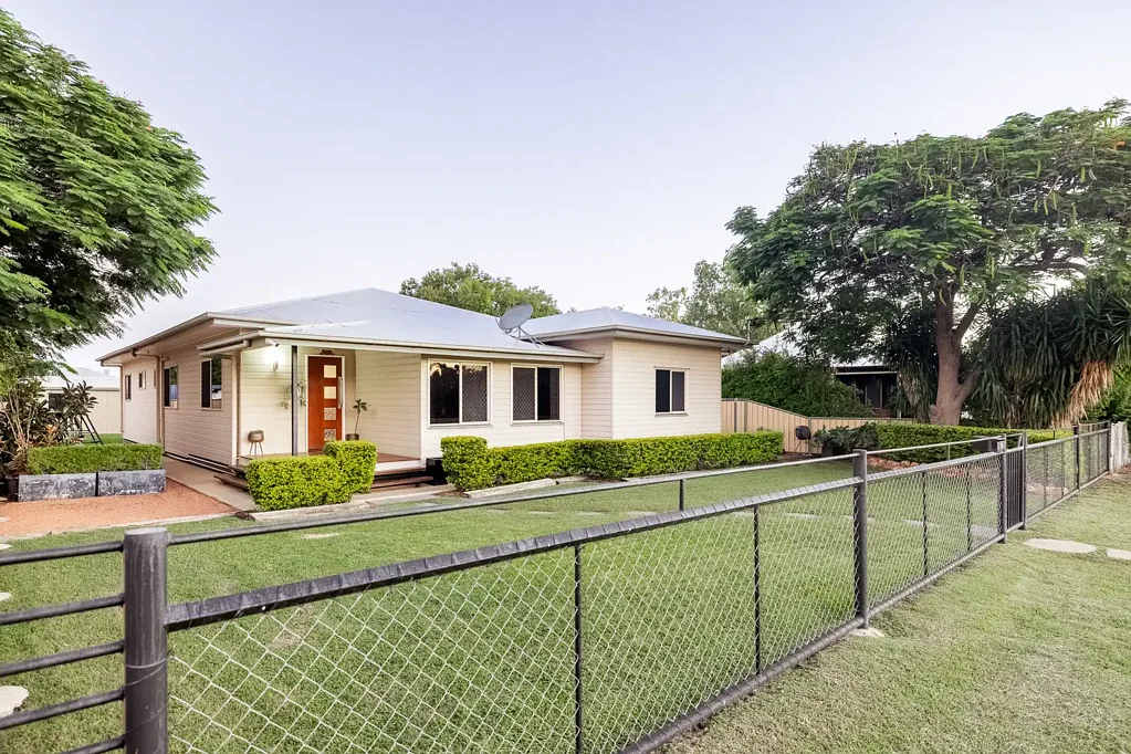 172 Galah Street, Longreach, QLD 4730