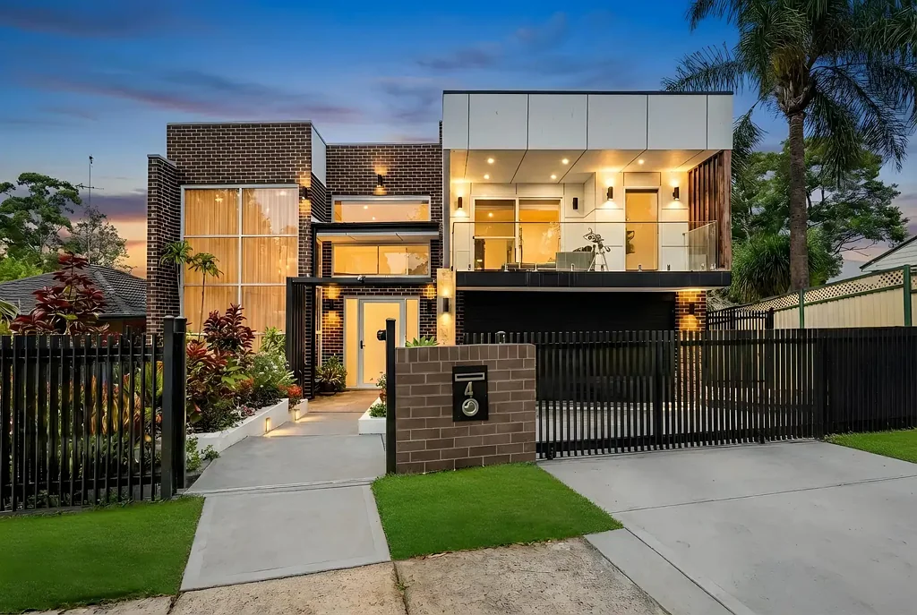 4 Nairana Drive, Marayong, NSW 2148