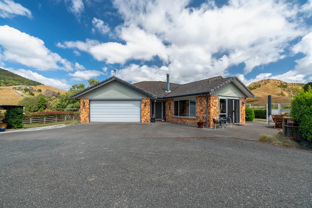 21 Parker Road, Huntly, Waikato