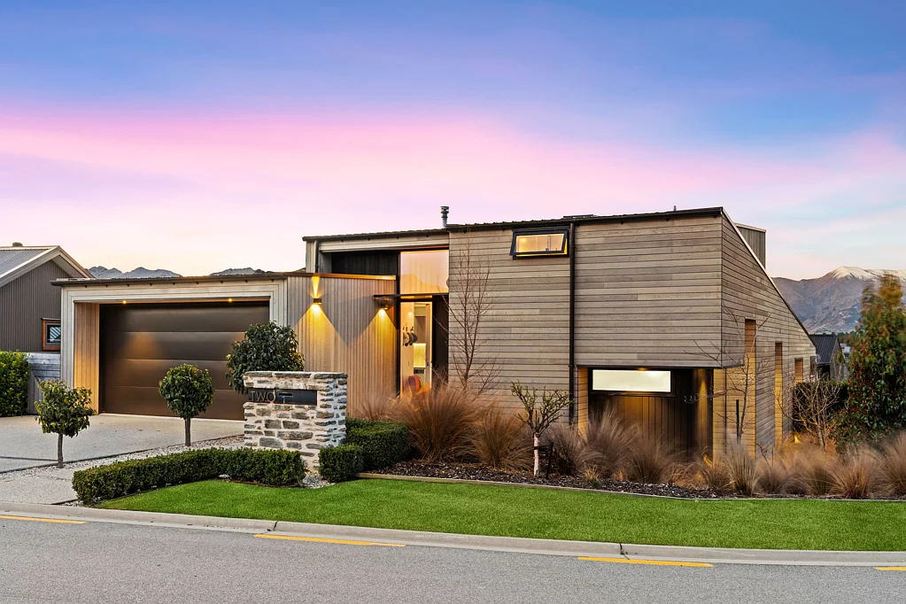 Wanaka 4房  Architectural Masterpiece with Stunning Design