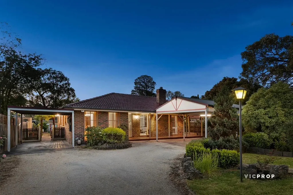 Ferntree Gully 3બેડરૂમ The Heart of Family Living in Leafy Ferntree Gully!