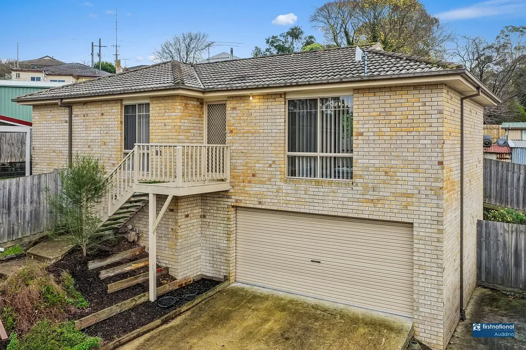 Korumburra 3Moenga Looking for your first home or investment?