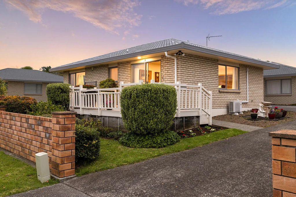 Pukekohe 2બેડરૂમ VACANT & READY FOR THE NEXT OWNER!