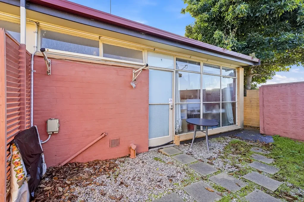 One-Bed Furnished Unit in Hobart